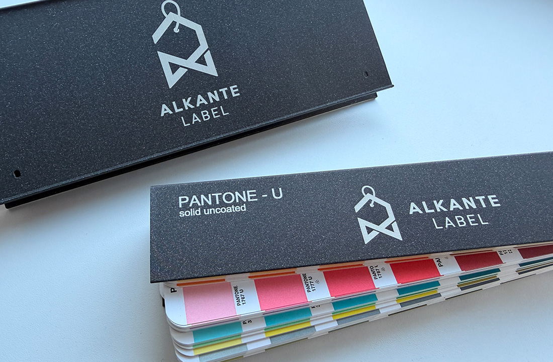Palečių laikiklis su jūsų logotipu